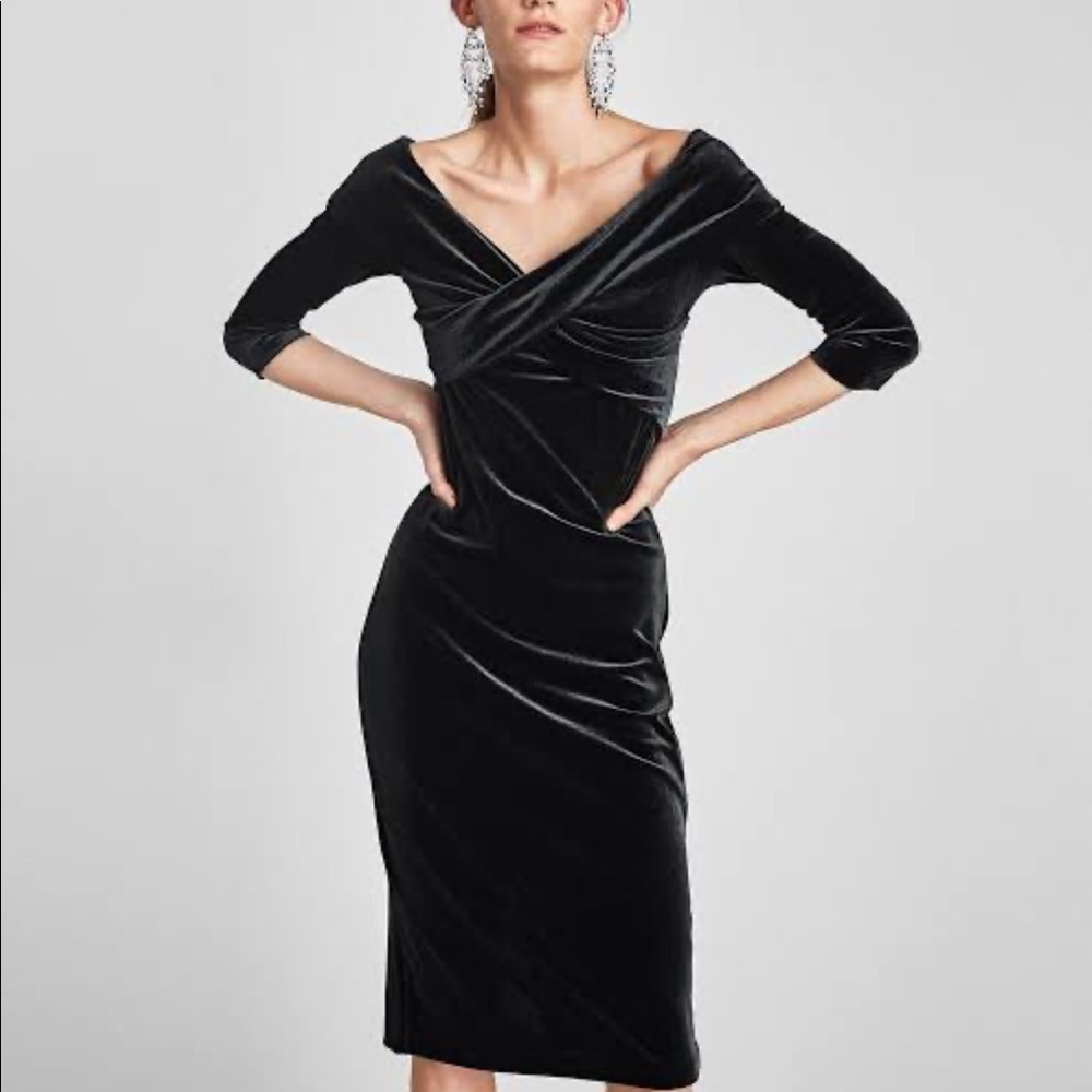 ❤️NWT ZARA CROSSOVER VELVET TUBE DRESS